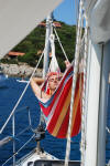 Capt. riposa sull'amaca
